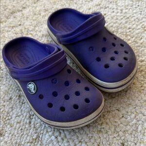 Toddler crocs purple sz 10